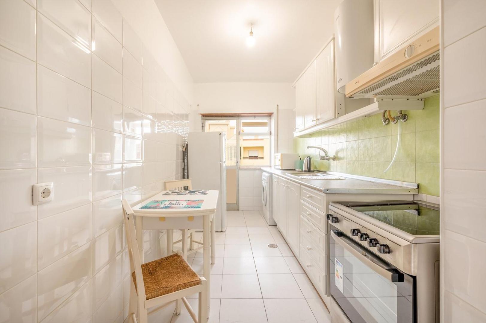 Guestready - Glowing Hideaway In Almada Ruang foto