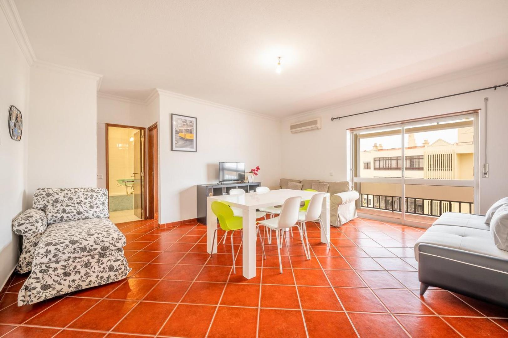 Guestready - Glowing Hideaway In Almada Ruang foto