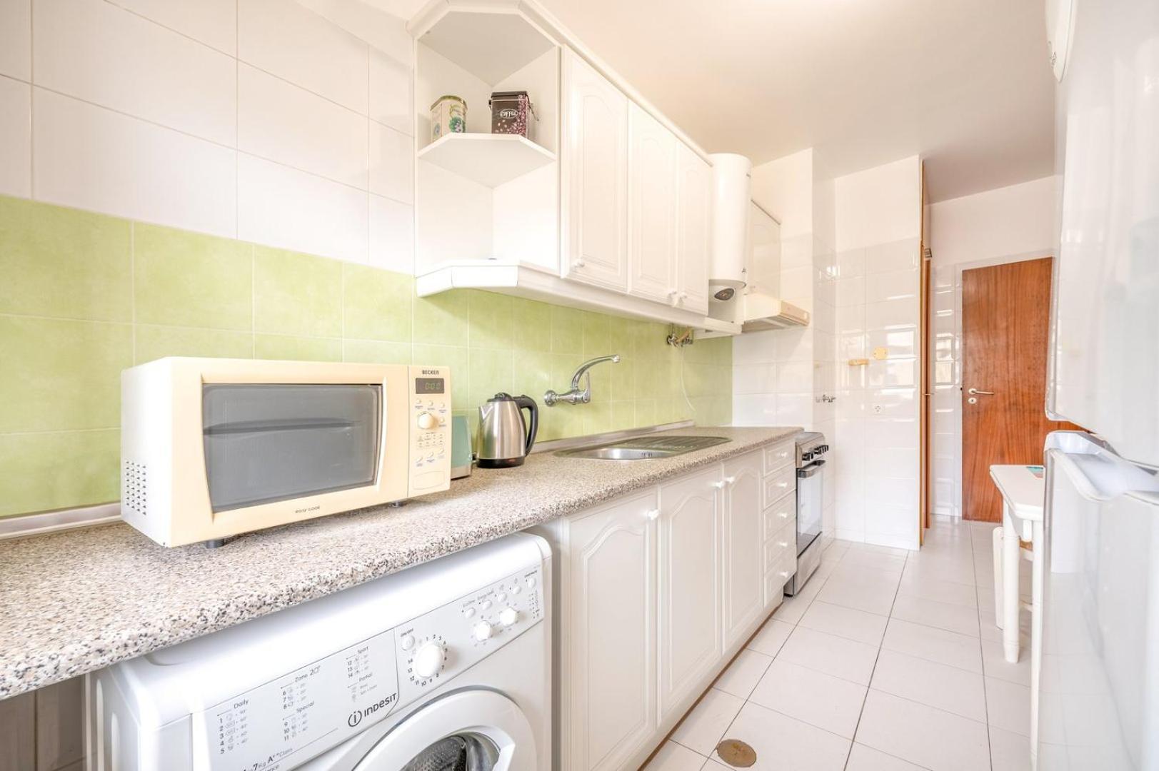 Guestready - Glowing Hideaway In Almada Ruang foto